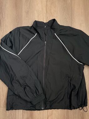 Lululemon License to train lightweight jacket